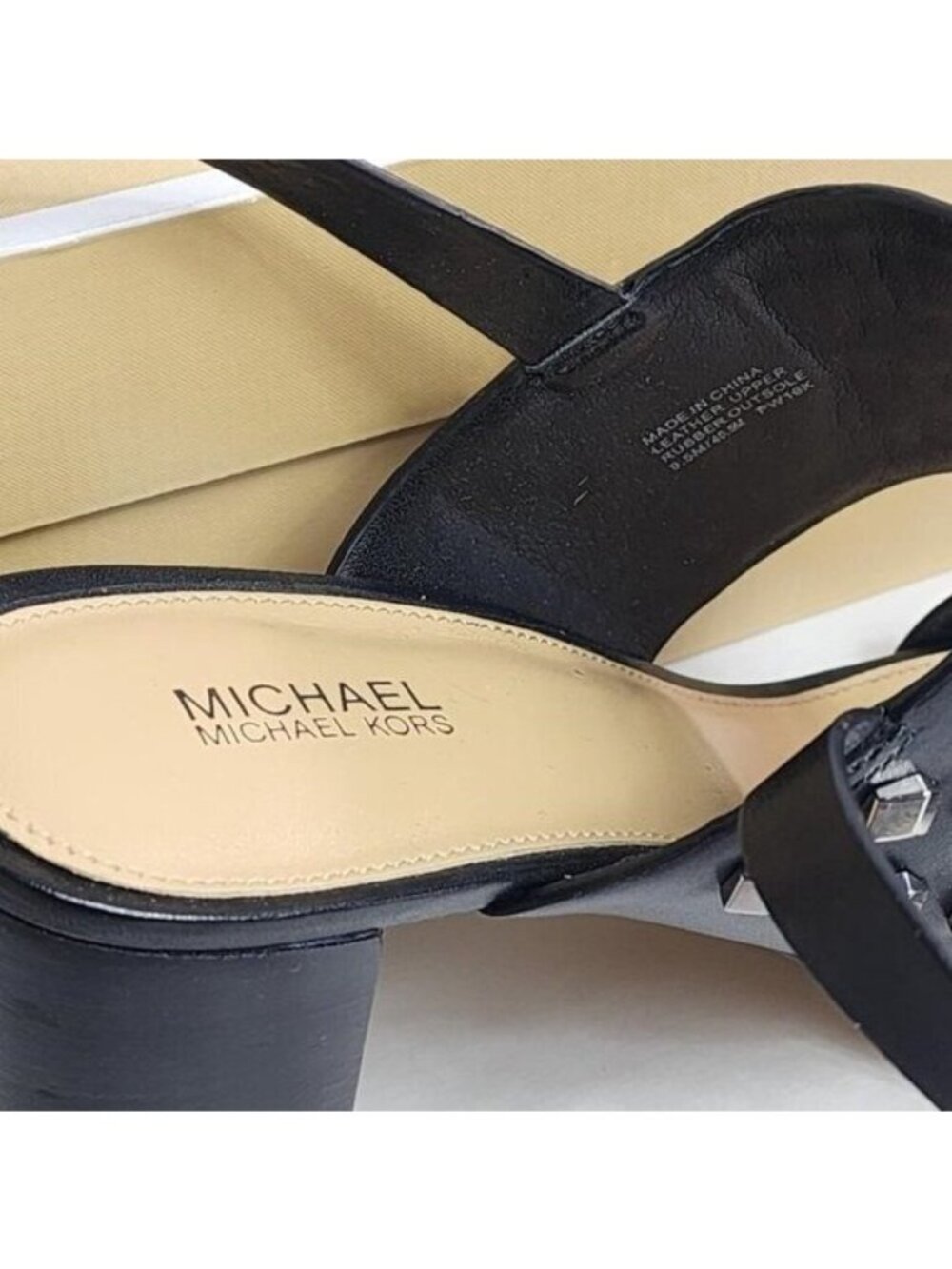 MICHAEL KORS Valencia Black Studded Leather Ankle Strap Chunky Heel Sandals 9.5 - Picture 6 of 7